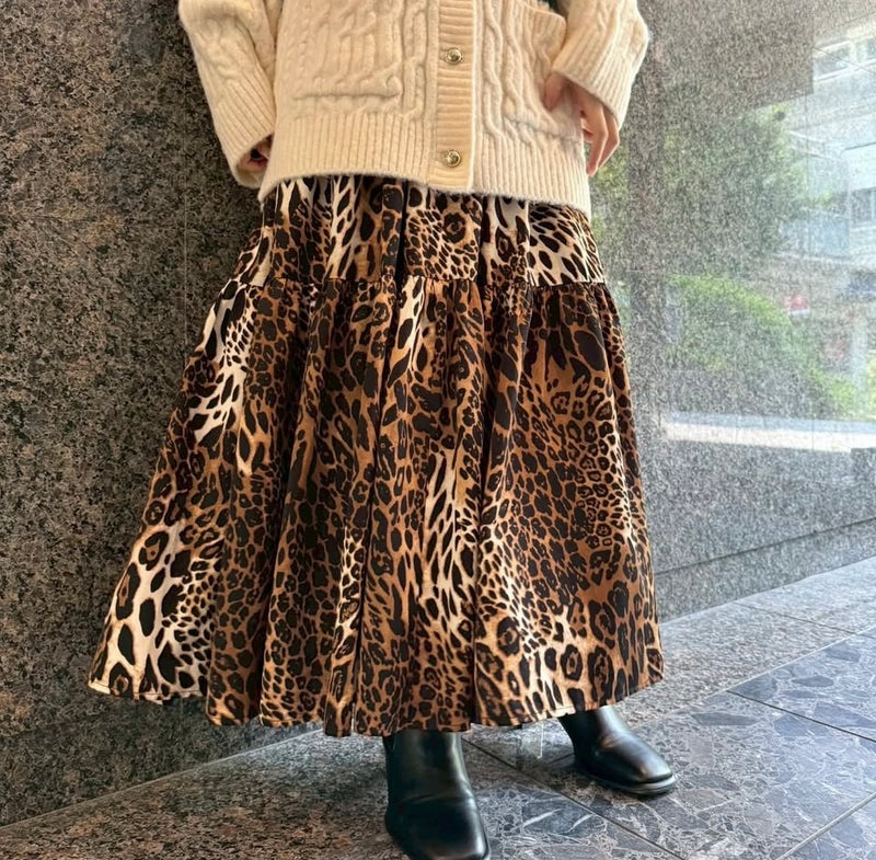 MICALLE MICALLE（ミカーレミカーレ）柄ティアードスカート