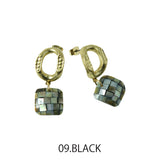 MICALLE MICALLE（ミカーレミカーレ）2カラー シェルドロップピアス